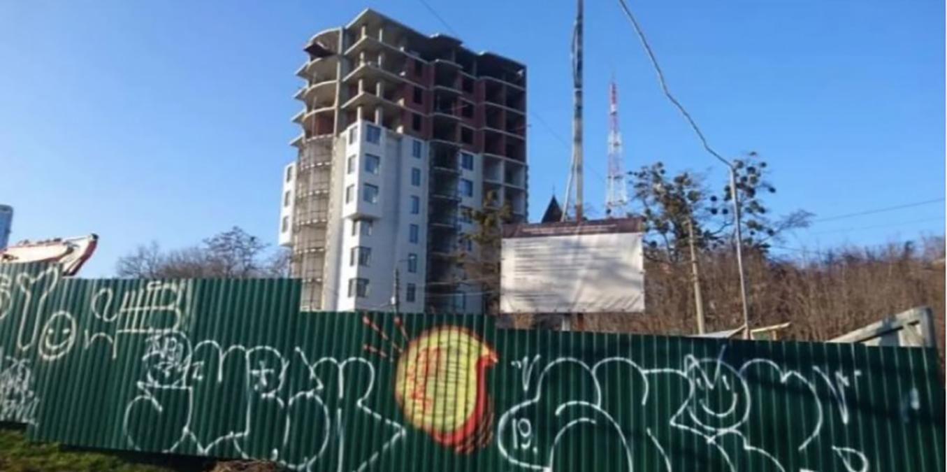 Це буде довготривалий серіал, – радник мера Києва про скандальний будинок Білозір на Подолі Це буде довготривалий серіал, – радник мера Києва про скандальний будинок Білозір на Подолі