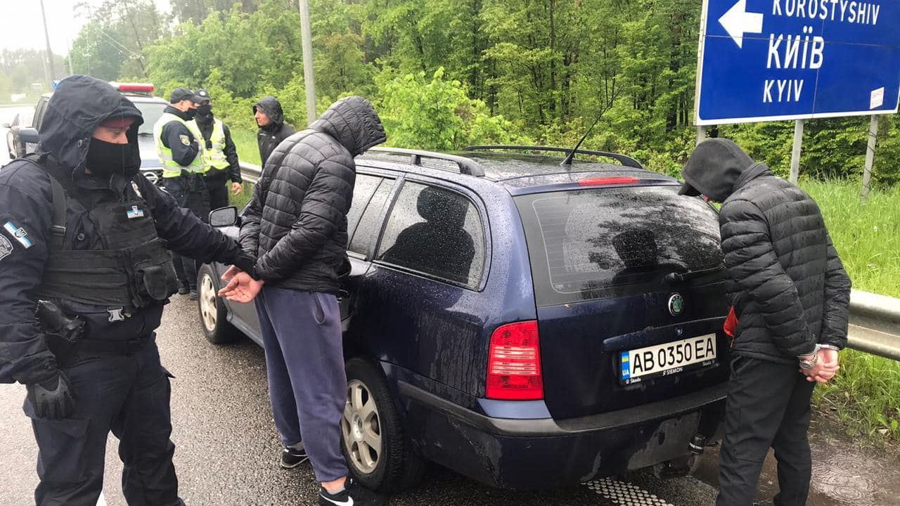 Масова стрілянина у Броварах: на Київщині розпочали спецоперацію на дорогах