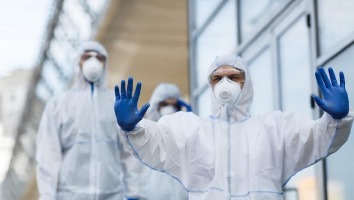 Закуплені МОЗом костюми відповідають найвищим стандартам і рятують життя лікарів, – експерт Закуплені МОЗом костюми відповідають найвищим стандартам і рятують життя лікарів, – експерт