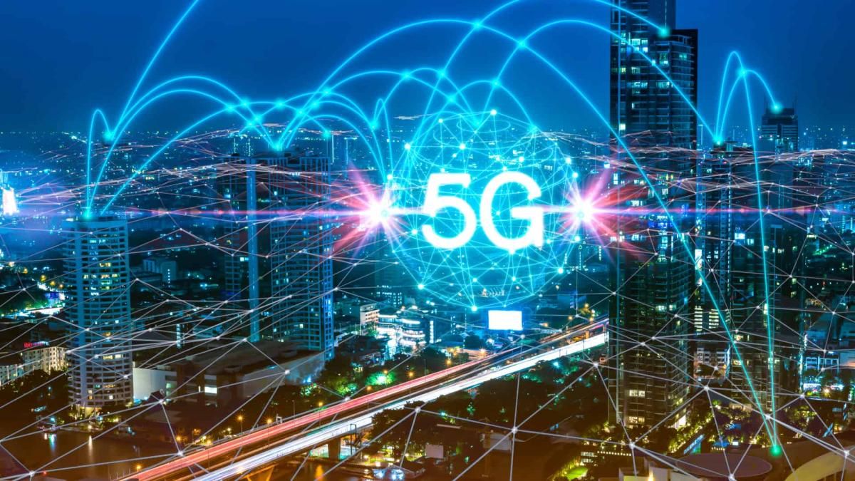 Божевілля триває: для "захисту від 5G" в Британії продають спеціальні флешки