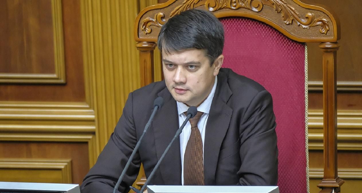 Миллионы "проблемному" должнику: Разумков объяснил заем в декларации Миллионы "проблемному" должнику: Разумков объяснил заем в декларации