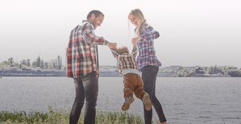 Як показати дитині, що ви її любите: поради