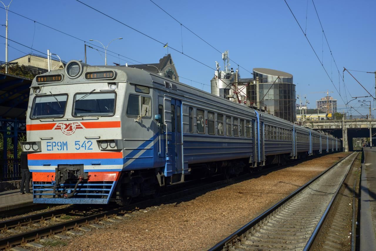 Укрзализныця возобновила движение 439 электричек: направления Укрзализныця возобновила движение 439 электричек: направления