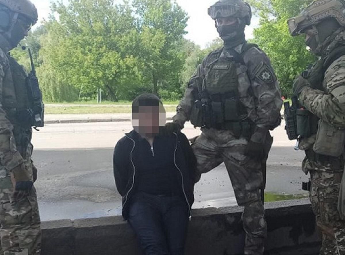 Минирование моста Метро в Киеве: минеру объявили подозрение Минирование моста Метро в Киеве: минеру объявили подозрение