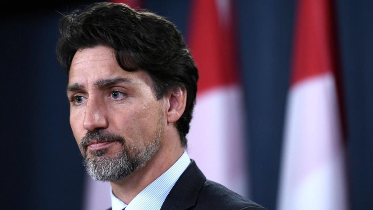 Трюдо довго мовчав перед відповіддю на питання про Трампа - відео Трюдо довго мовчав перед відповіддю на питання про Трампа - відео