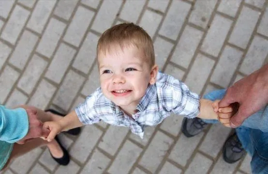 Усиновлення малюка Усиновлення малюка