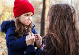 Що робити батькам, коли їхню дитину сварить стороння людина: поради експертів