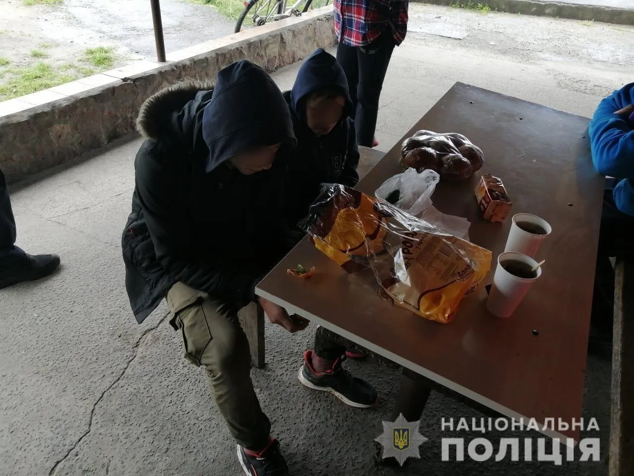 На Київщині неповнолітні викрали вантажівку
