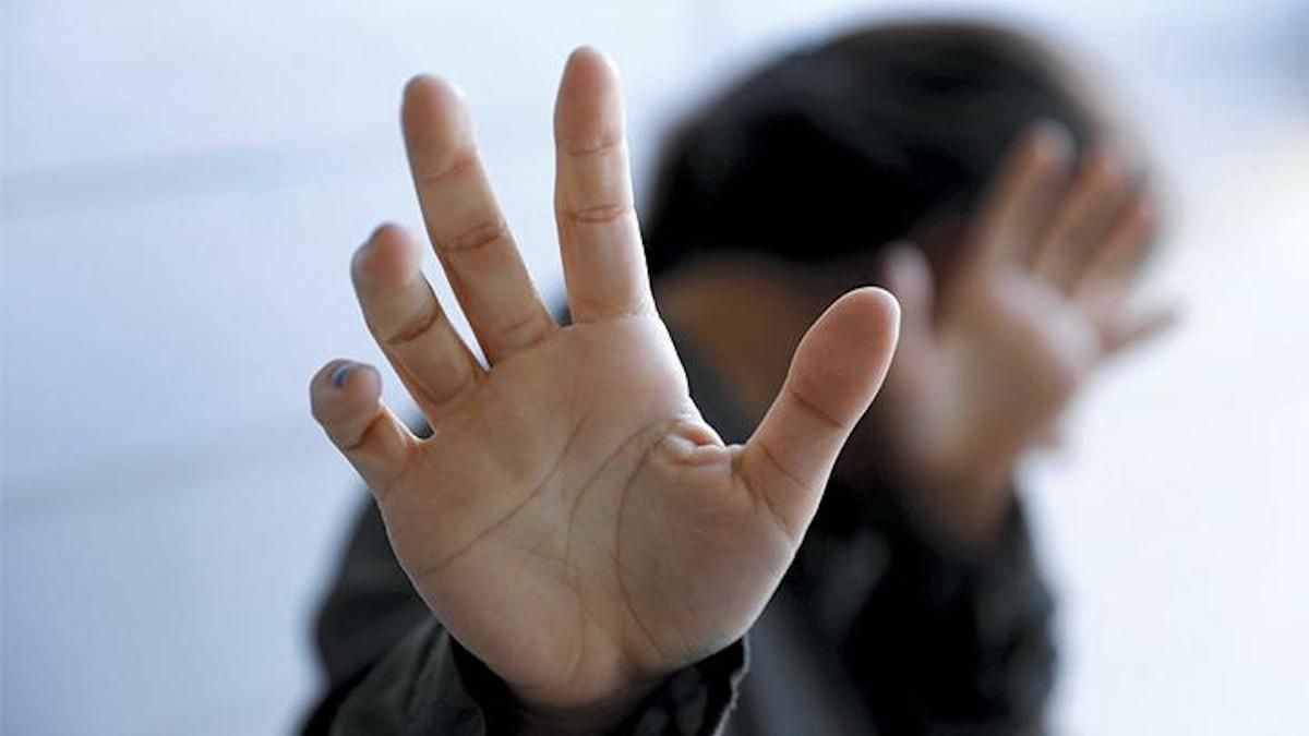 Некоторые были в российской форме: оккупанты на Донбассе пытали украинского экс-правоохранителя Некоторые были в российской форме: оккупанты на Донбассе пытали украинского экс-правоохранителя