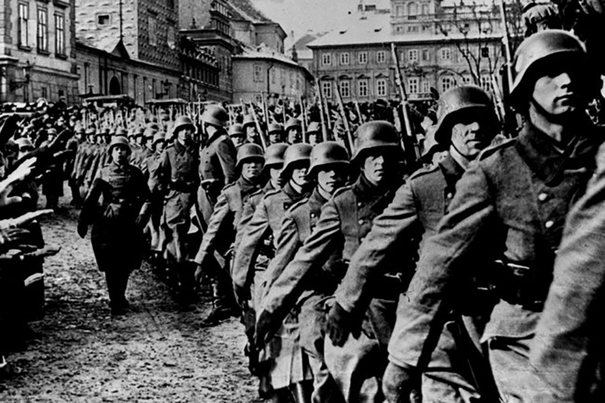 Полювання за інтелектом: як вербували вчених Третього Рейху Полювання за інтелектом: як вербували вчених Третього Рейху