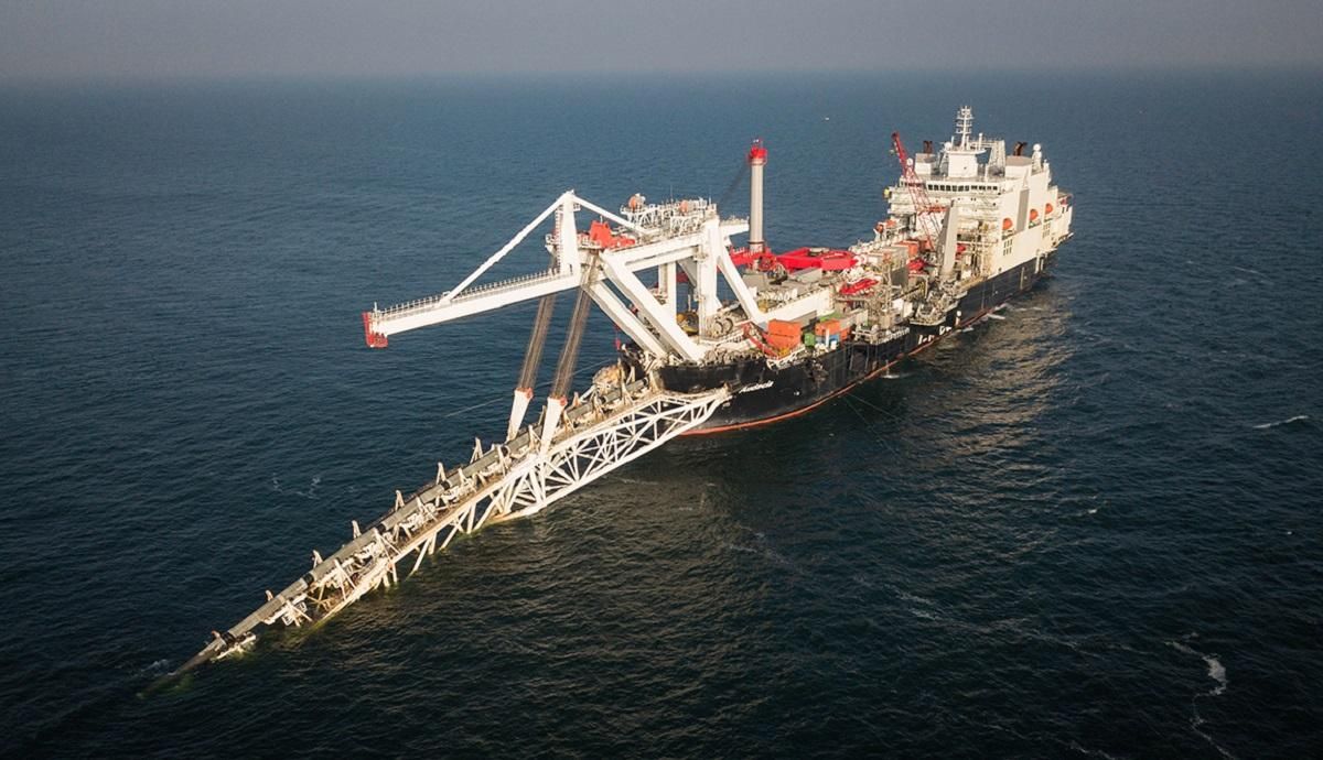 Германия не хочет комментировать новые санкции США против "Северного потока-2" Германия не хочет комментировать новые санкции США против "Северного потока-2"