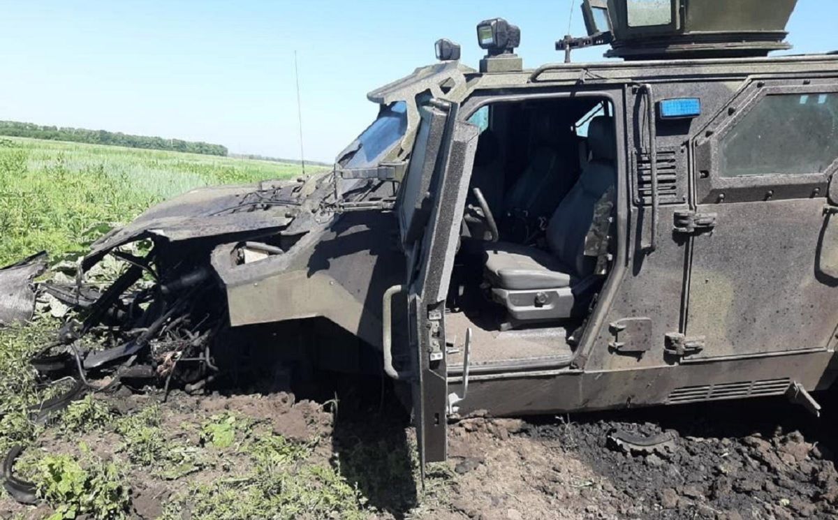 В Авдіївці підірвалося авто ЗСУ 9 червня 2020: є постраждалі В Авдіївці підірвалося авто ЗСУ 9 червня 2020: є постраждалі