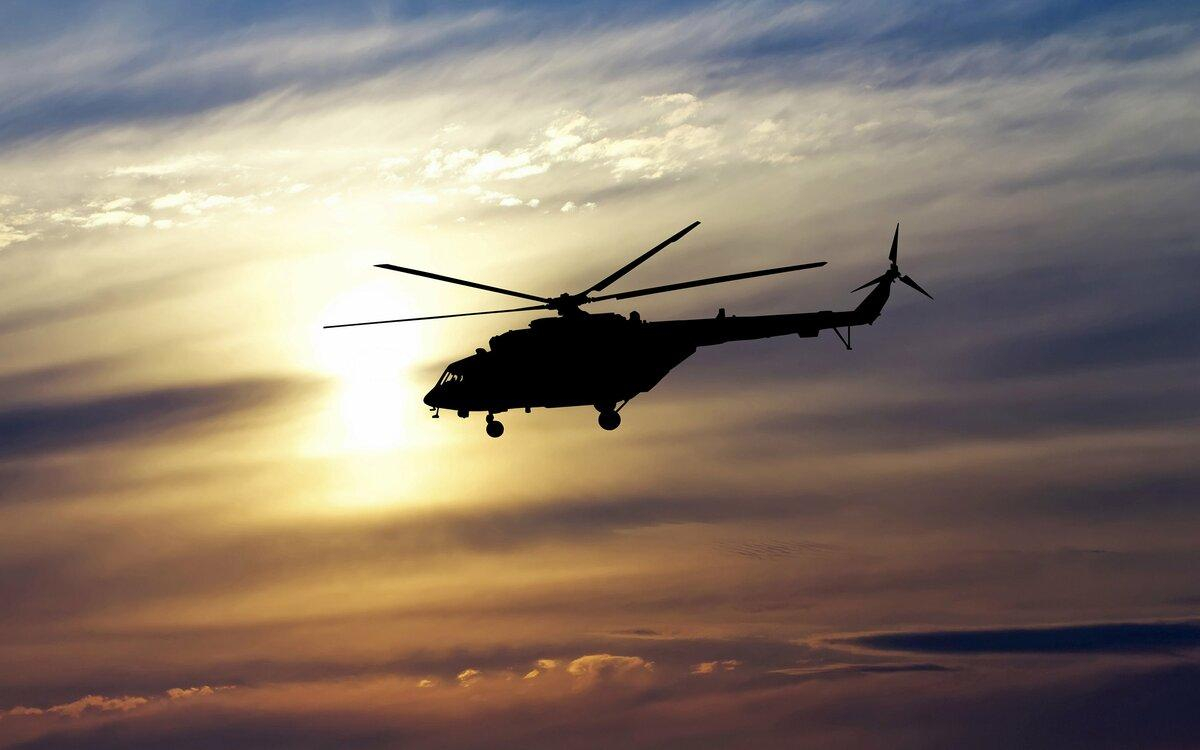 Будущие пилоты вертолетов МВД впервые поднялись в небо: впечатляющие фото