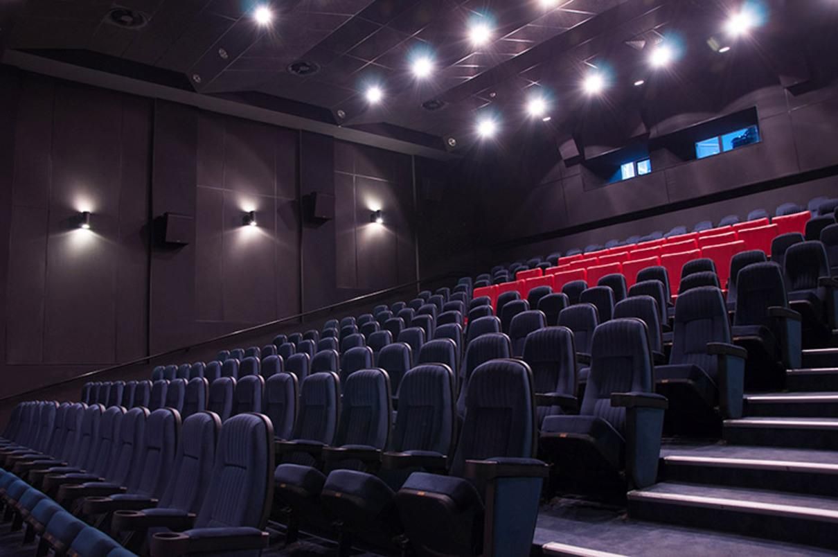 Кинотеатры не будут пока открывать, - МОЗ Кинотеатры не будут пока открывать, - МОЗ