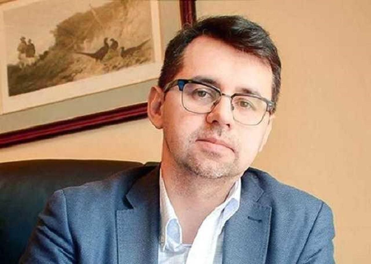 Скандального судью, обвиненного в получении взятки в 5 тысяч долларов, восстановили в должности Скандального судью, обвиненного в получении взятки в 5 тысяч долларов, восстановили в должности