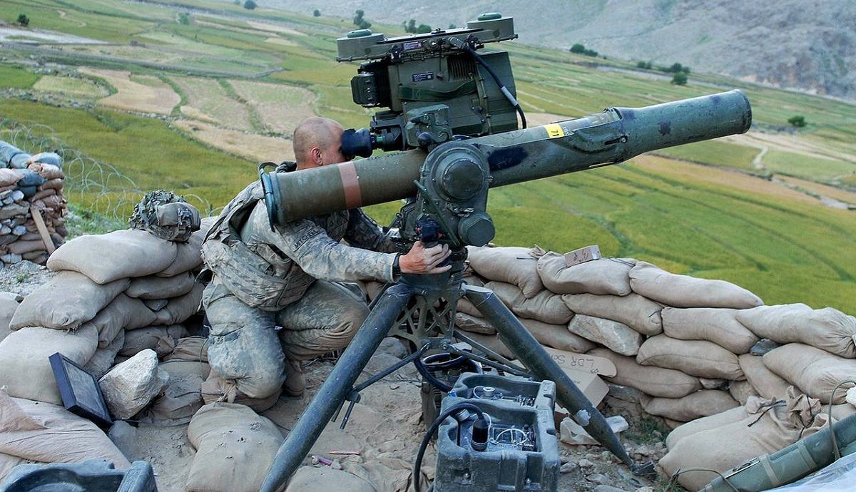 Боевики применили ракетные комплексы на Донбассе: пострадали 4 украинских бойца Боевики применили ракетные комплексы на Донбассе: пострадали 4 украинских бойца