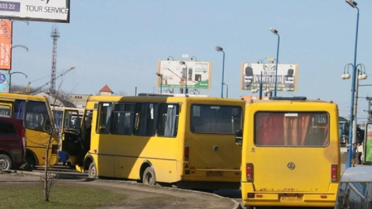На Львівщині перевізники без дозволу відновили міжміські перевезення