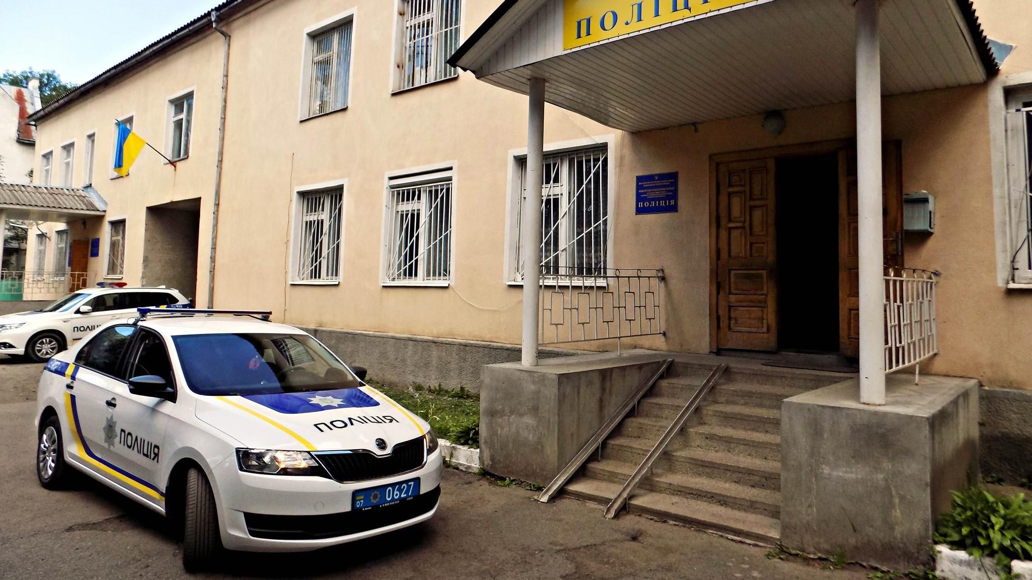 Повторение Кагарлыка: девушка заявила, что ее избили в отделении на Закарпатье – удары наносила полицейская