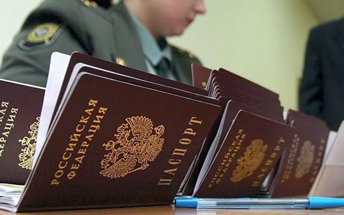 Жителям ОРДЛО позволят голосовать за конституцию РФ 2020 Жителям ОРДЛО позволят голосовать за конституцию РФ 2020