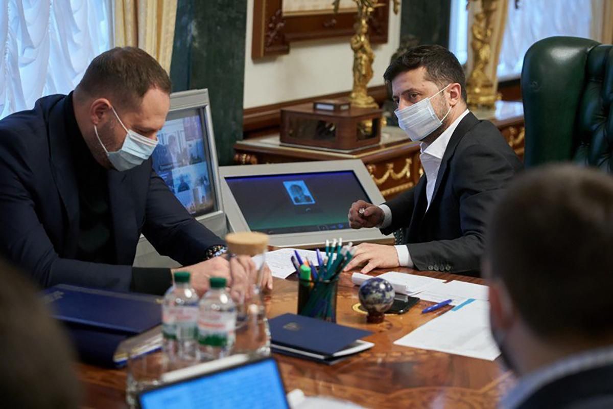 Я тут з ним і для нього, – Єрмак про своє значення для Зеленського Я тут з ним і для нього, – Єрмак про своє значення для Зеленського