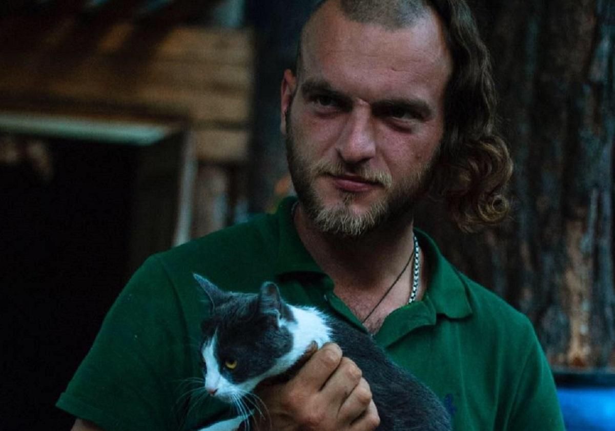 У центрі Києва за участь у мітингу проти Шарія затримали активіста Юрія Аксеніна У центрі Києва за участь у мітингу проти Шарія затримали активіста Юрія Аксеніна