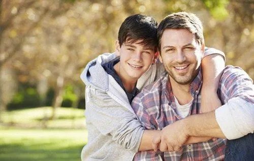 Не забудьте 21 червня привітати татуся зі святом Не забудьте 21 червня привітати татуся зі святом