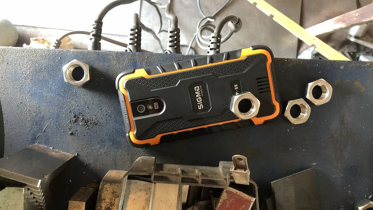 Защищенный Sigma mobile X-treme PQ20: обзор, характеристики и цена Защищенный Sigma mobile X-treme PQ20: обзор, характеристики и цена