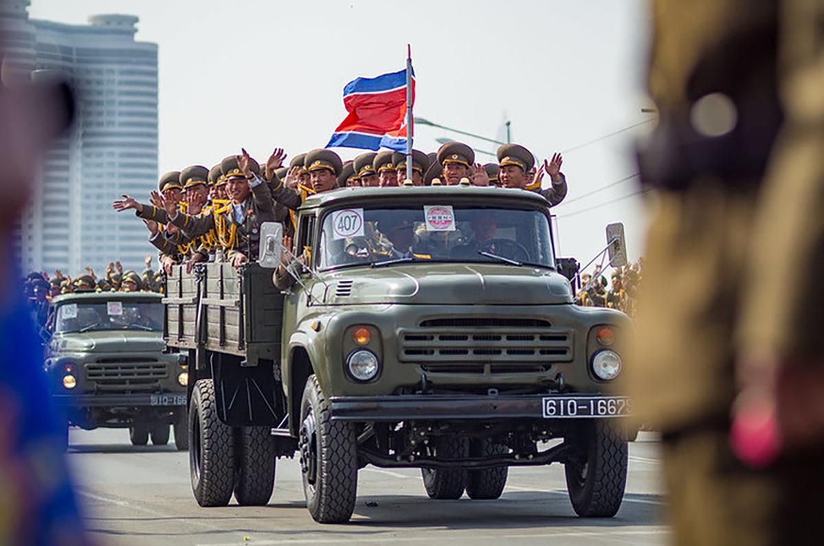 Корейська криза: чому КНДР повертає війська в демілітаризовану зону