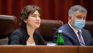 Порошенку не обрали запобіжний захід: Венедіктова пояснила, чому прокурори "передумали"