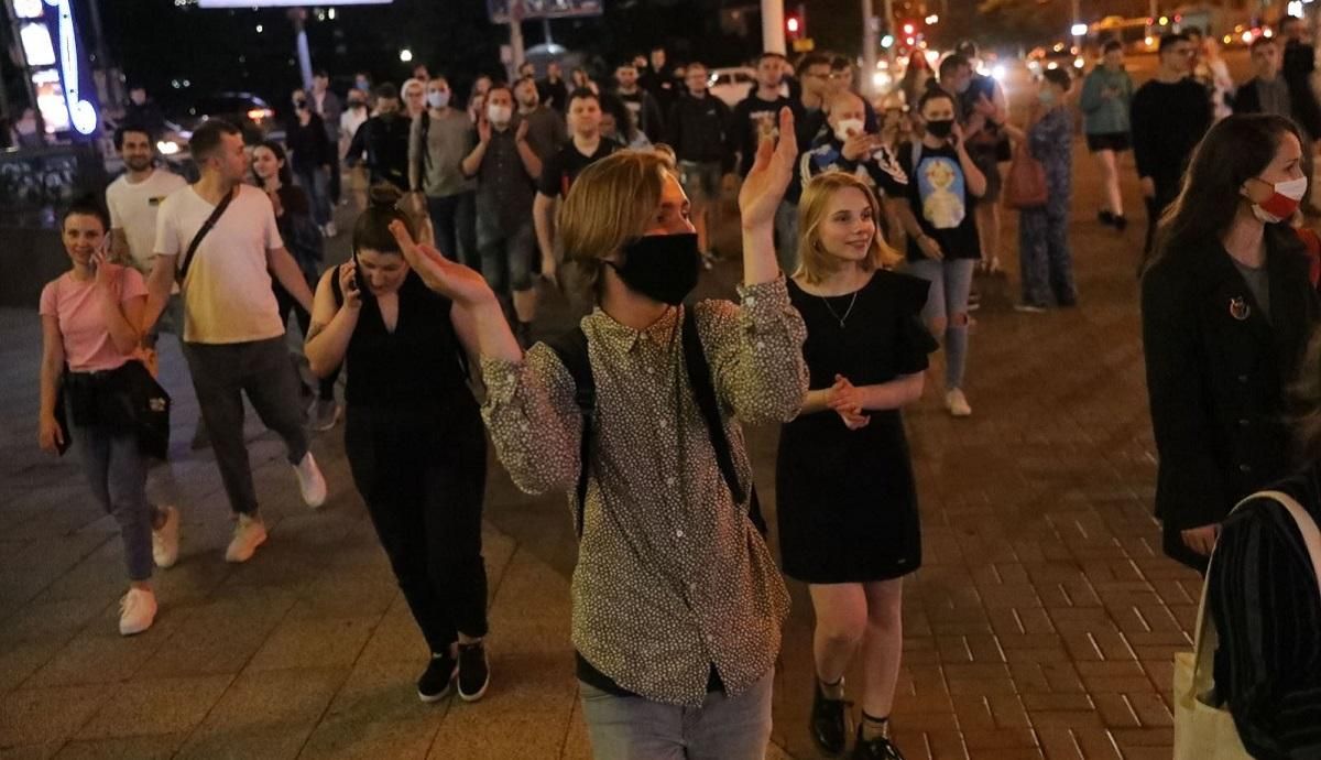 У Білорусі 18 червня 2020 відбулися протести: фото і відео У Білорусі 18 червня 2020 відбулися протести: фото і відео