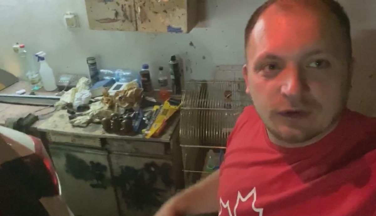 Мер Конотопа знайшов гранати у багажнику свого авто: інформацію перевіряє поліція Мер Конотопа знайшов гранати у багажнику свого авто: інформацію перевіряє поліція