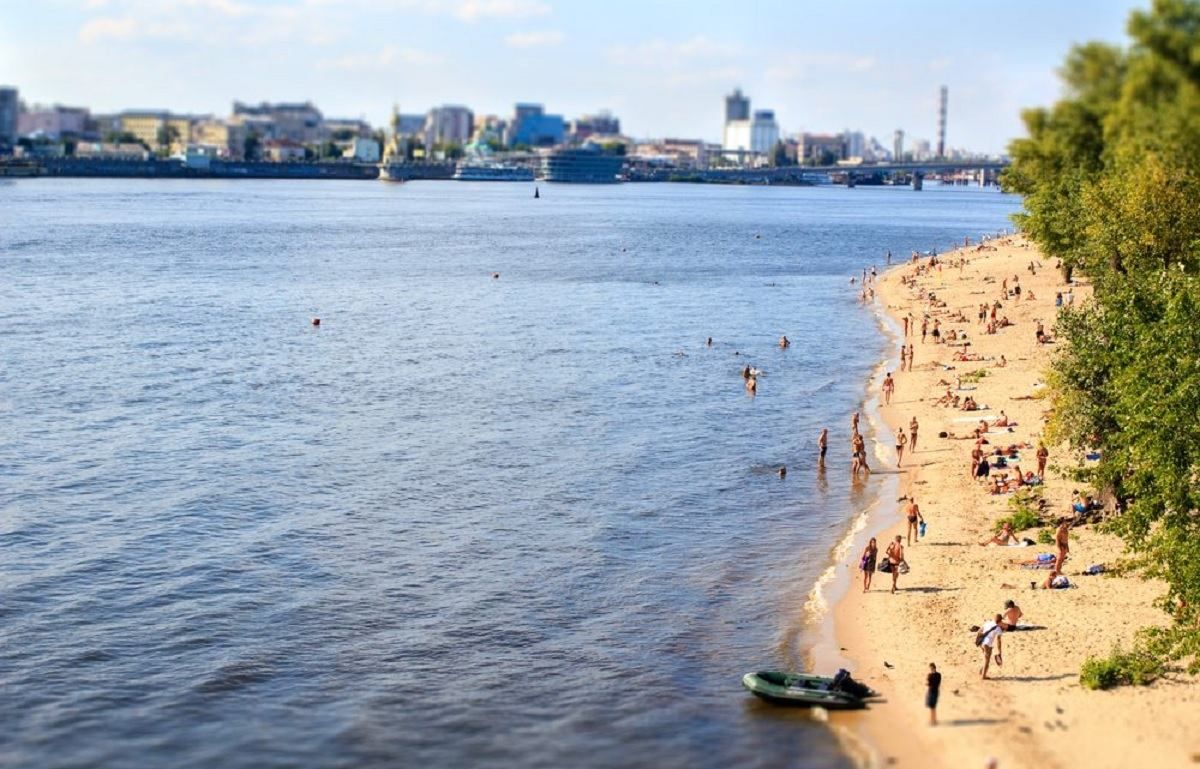 Пляжі Києва відкрили для купання 19 червня 2020: скільки