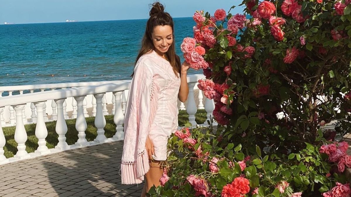 Екатерина Кухар отправилась в Одессу: удивительные кадры на фоне моря Екатерина Кухар отправилась в Одессу: удивительные кадры на фоне моря