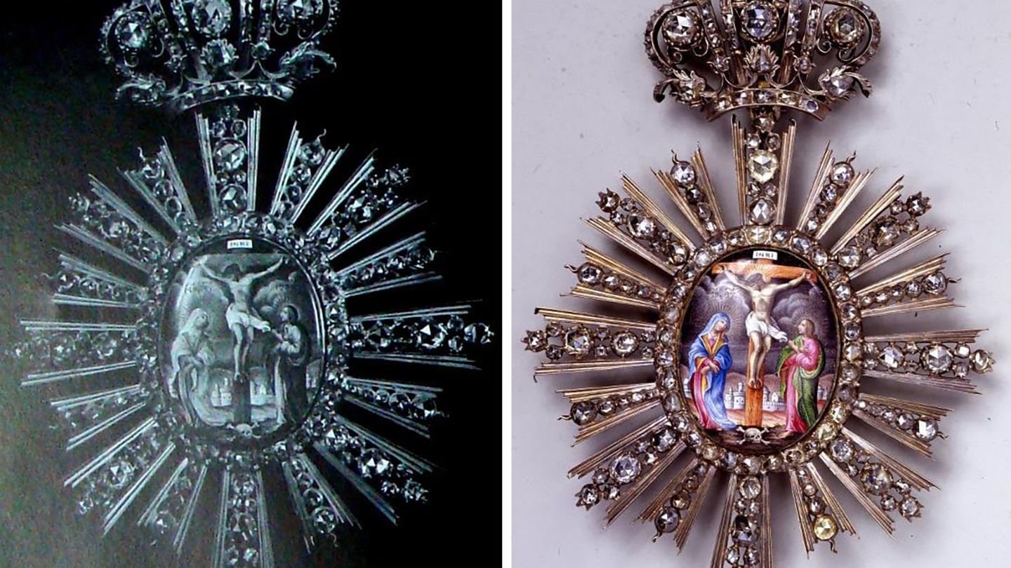 Зниклі українські церковні коштовності знайшли в Москві – фото Зниклі українські церковні коштовності знайшли в Москві – фото