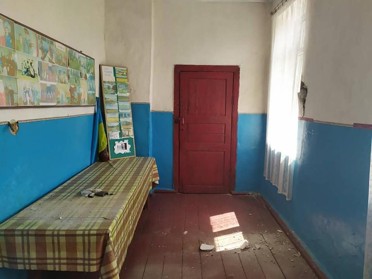 Окупанти обстріляли будинок культури у Катеринівці: промовисті фото Окупанти обстріляли будинок культури у Катеринівці: промовисті фото