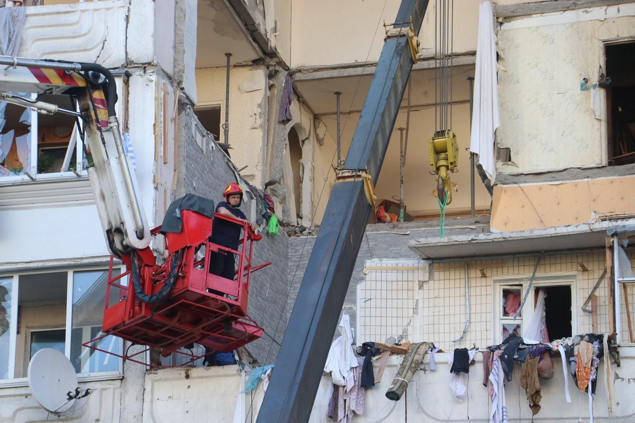 Вибух на Позняках: всередині будинку є загроза обвалу Вибух на Позняках: всередині будинку є загроза обвалу