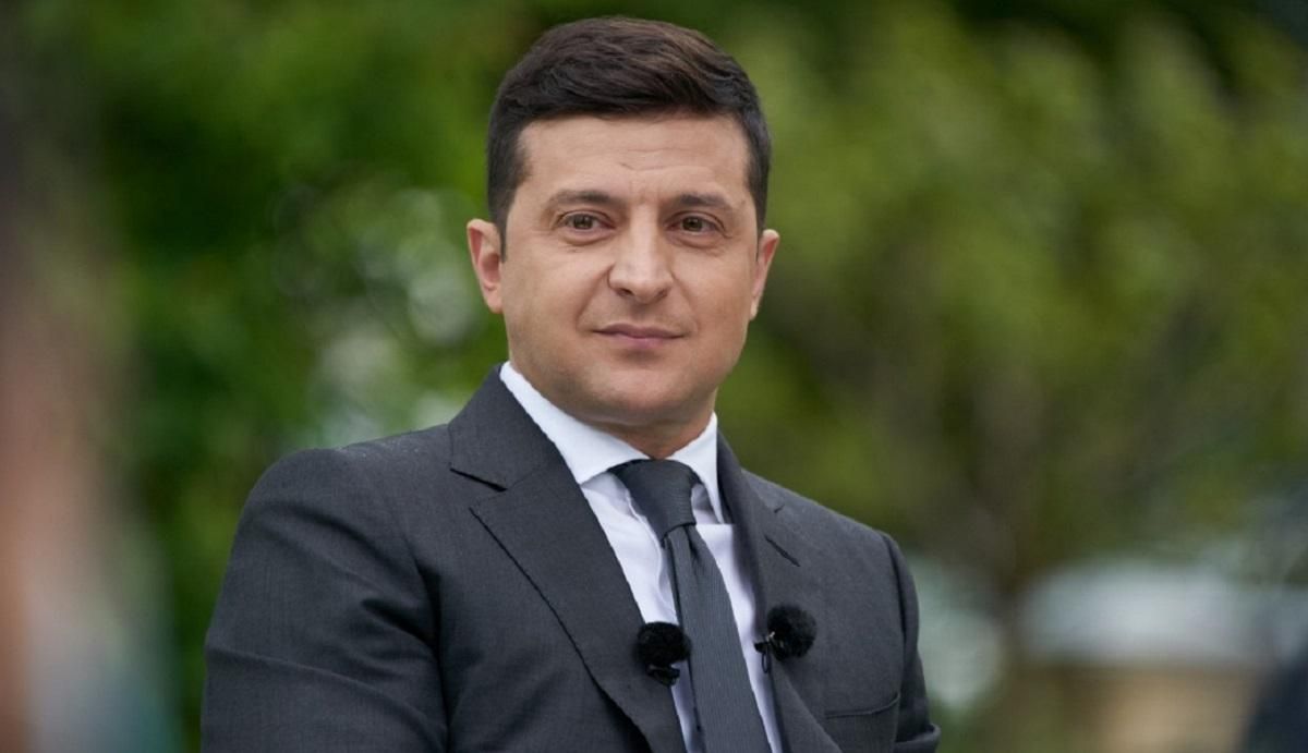 Зеленский переложил все скандалы в отношениях с США на Порошенко Зеленский переложил все скандалы в отношениях с США на Порошенко