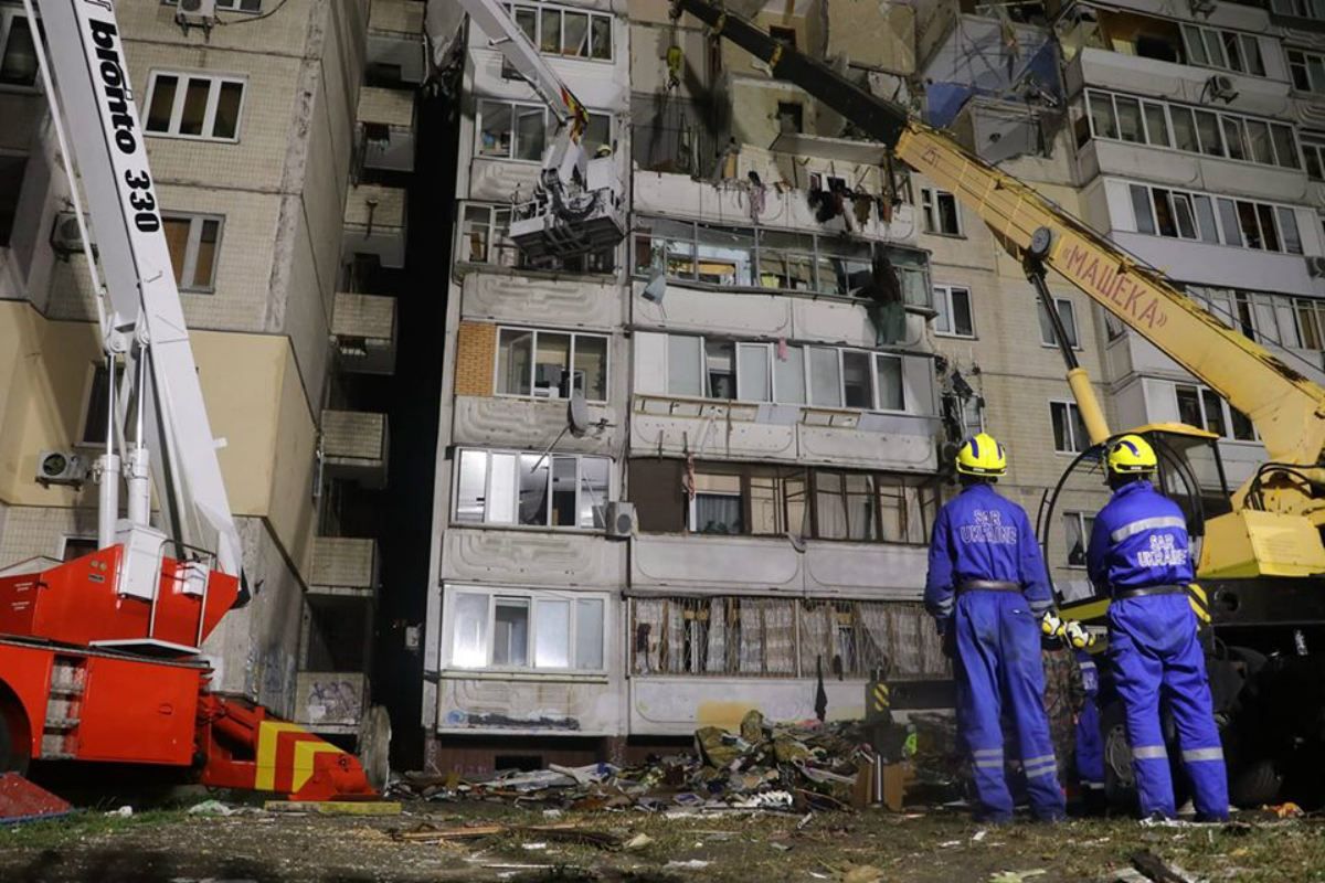 Взрыв дома на Позняках: спасатели нашли тело пятого погибшего