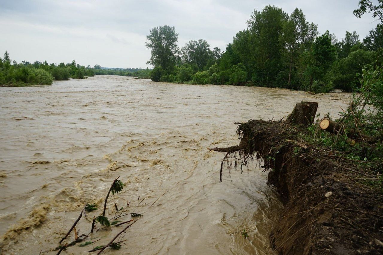 Жителям Ивано-Франковска выплатят компенсацию из-за подтопления домов