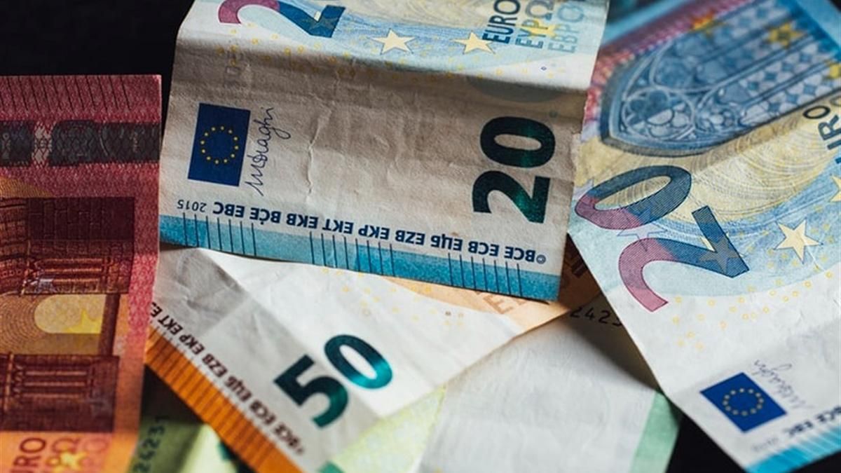 Курс доллара, евро – курс валют НБУ на 25 июня 2020
