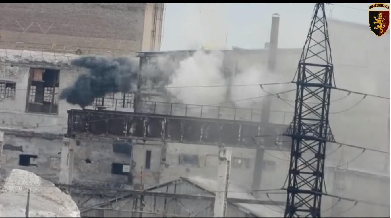 Українські військові потужним ракетним ударом знищили ворожу розвідувальну техніку – відео Українські військові потужним ракетним ударом знищили ворожу розвідувальну техніку – відео