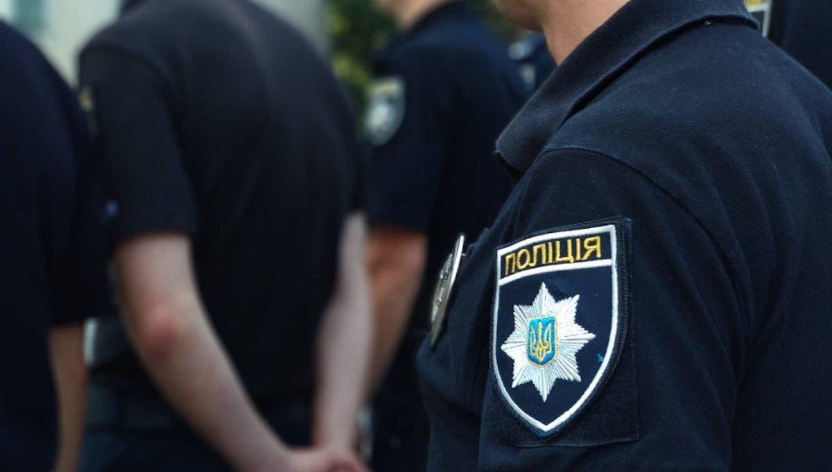 На прихильника Шарія напали у Харкові – фото На прихильника Шарія напали у Харкові – фото