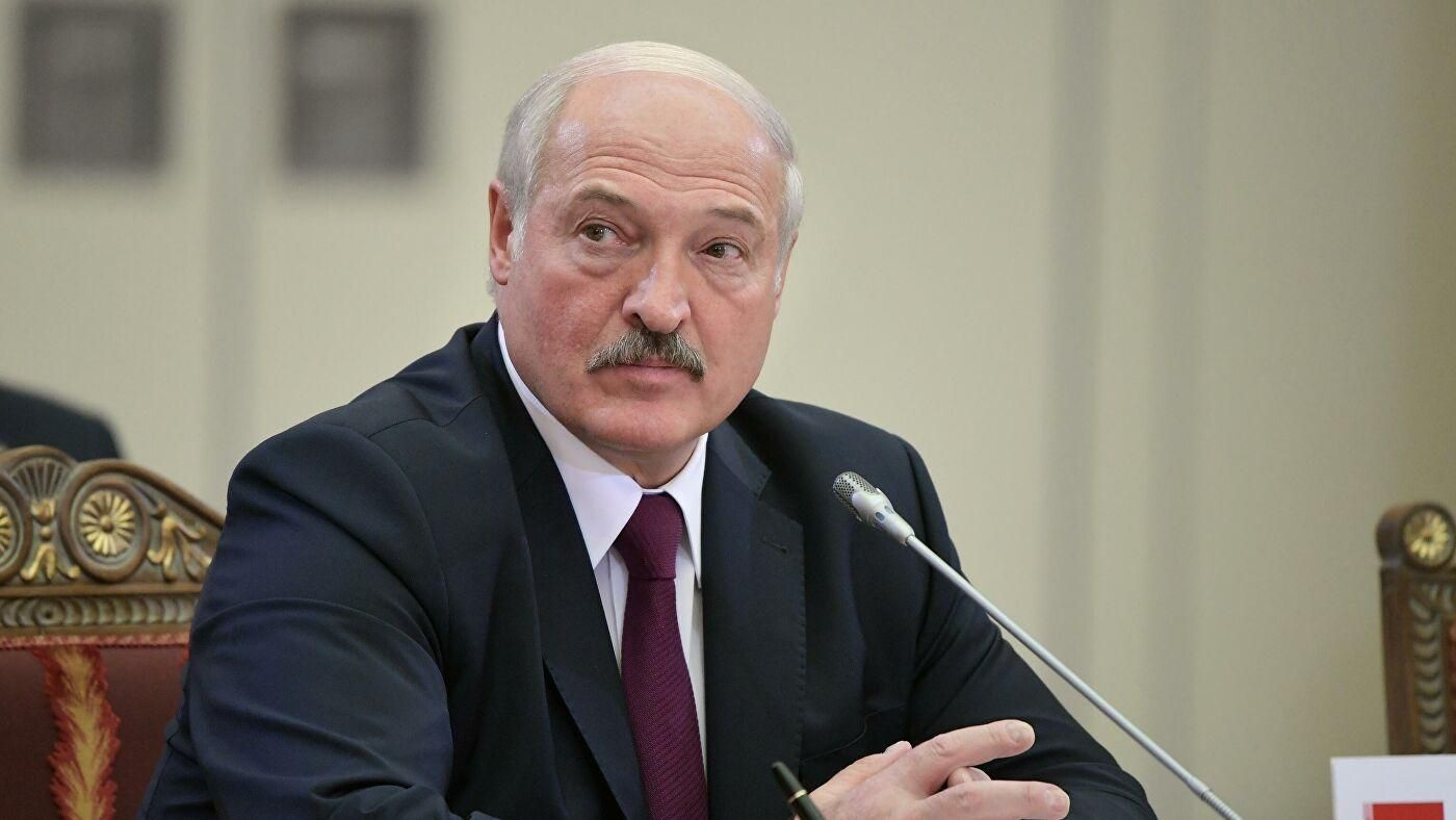Лукашенко жалуется, что РФ вмешивается в выборы и внутренние дела Беларуси