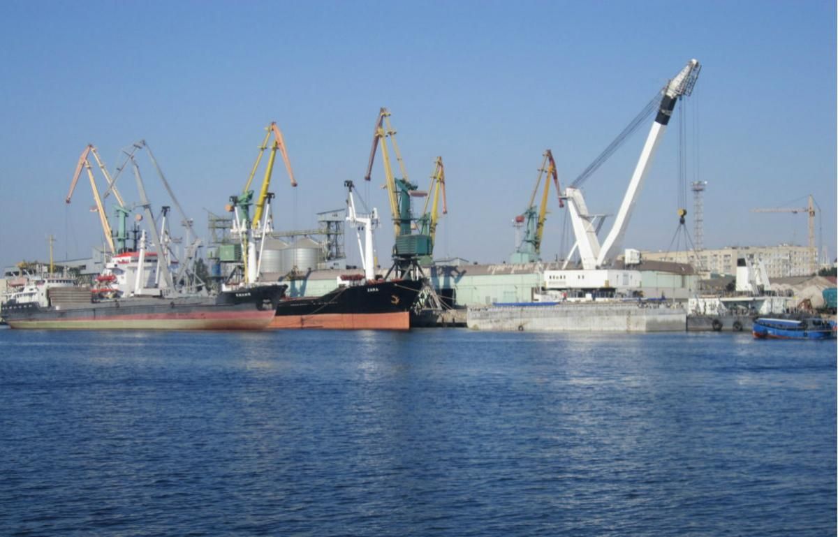 Украина отдала Херсонский порт в концессию, он стал первым в истории Украина отдала Херсонский порт в концессию, он стал первым в истории
