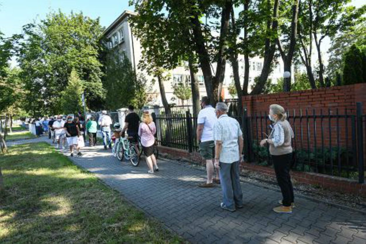 Вибори у Польщі 2020: як голосують поляки – фото Вибори у Польщі 2020: як голосують поляки – фото