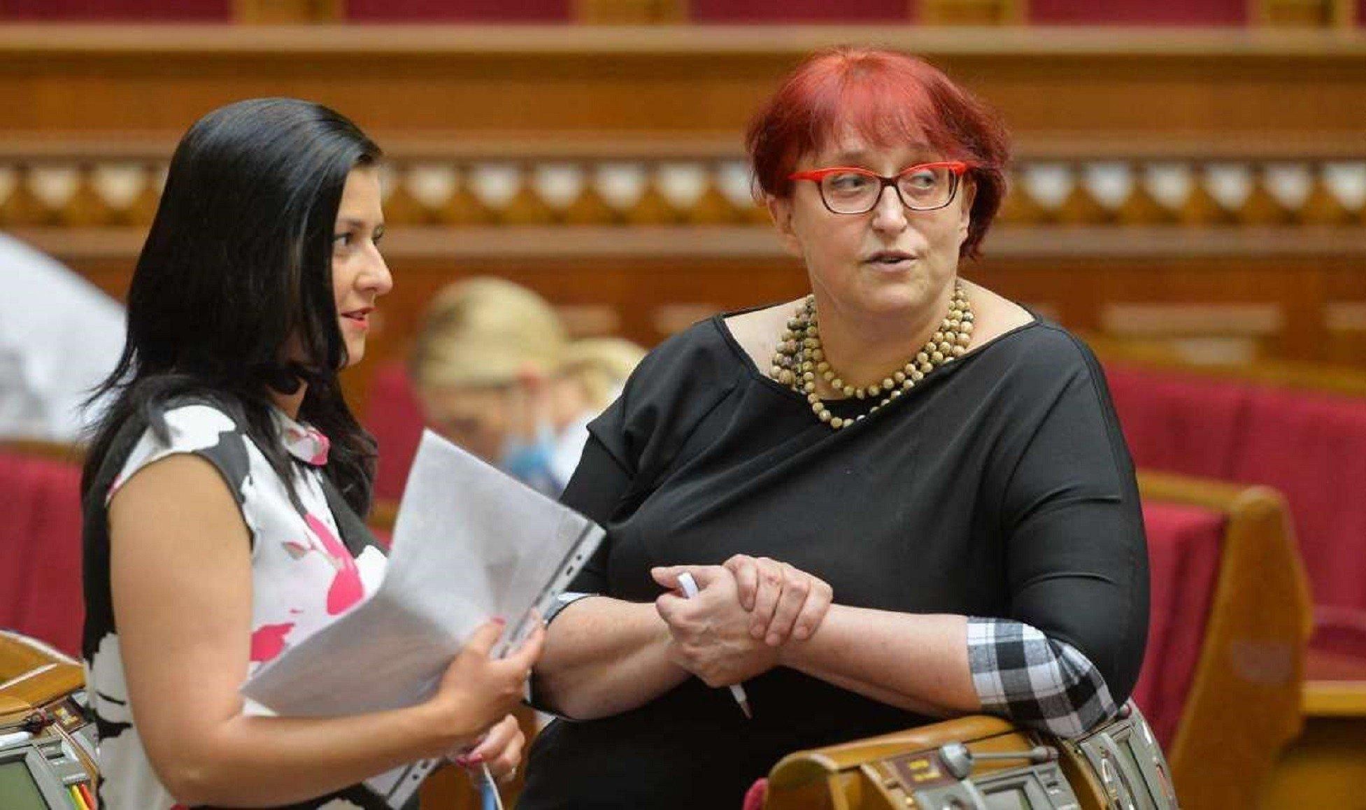 Ще одна скандальна заява Третьякової: перепало родичам тих, хто безвісти зник на Донбасі Ще одна скандальна заява Третьякової: перепало родичам тих, хто безвісти зник на Донбасі