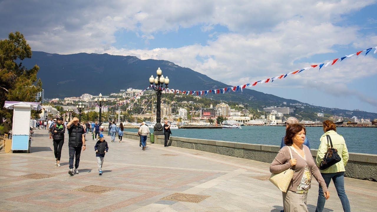 Французские депутаты собираются в оккупированный Крым: как отреагировала Украины Французские депутаты собираются в оккупированный Крым: как отреагировала Украины