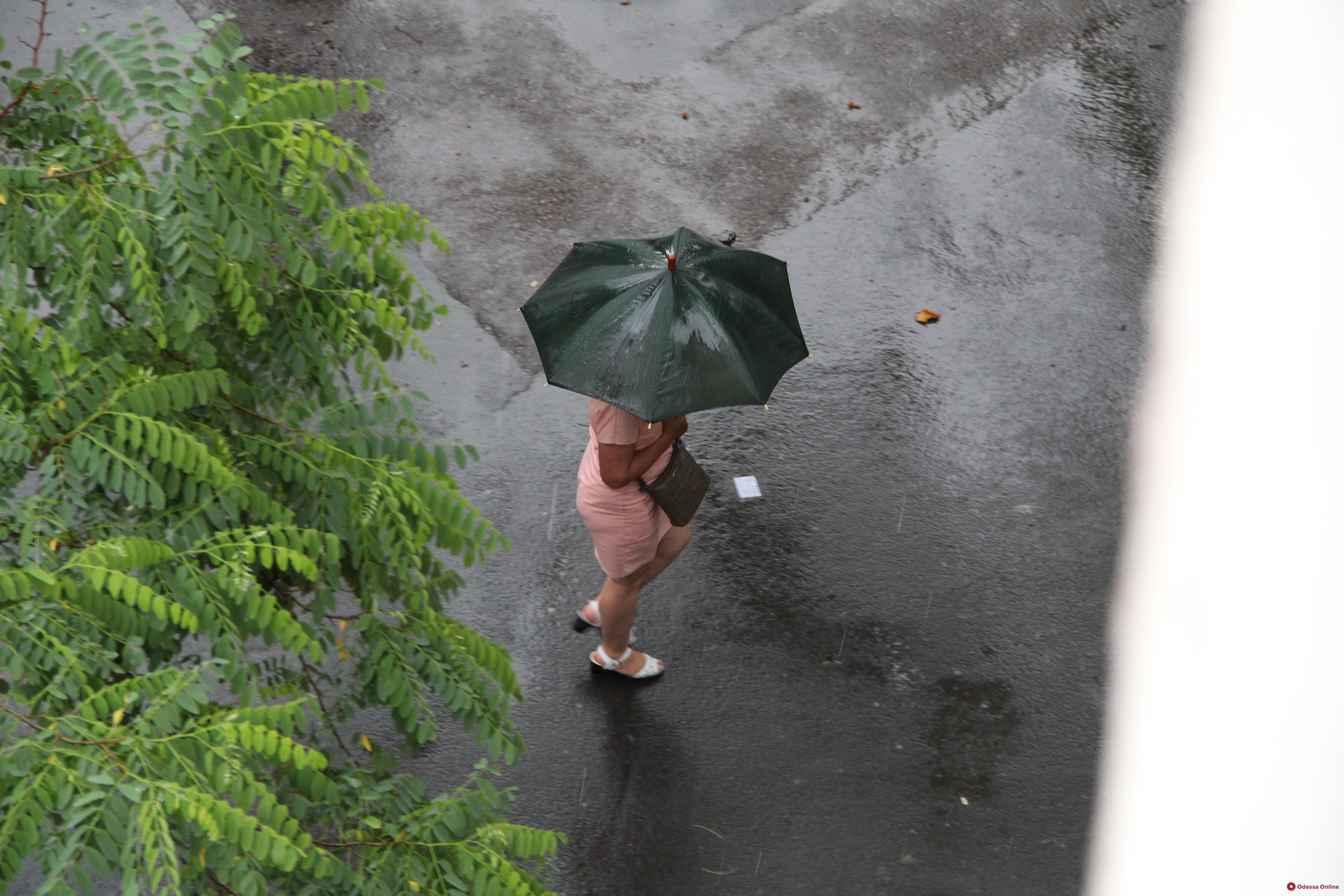Потужна злива в Одесі та смерч 30.06. 2020: фото і відео Потужна злива в Одесі та смерч 30.06. 2020: фото і відео