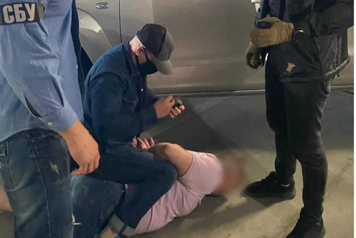 Должность начальника управления Нацбанка пытались "продать" за 25 тысяч долларов Должность начальника управления Нацбанка пытались "продать" за 25 тысяч долларов