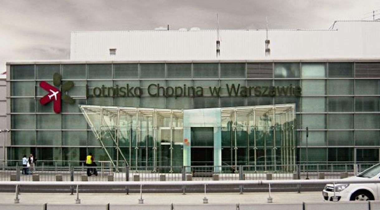 Чи потрібно українцям проходити обсервацію в Польщі Чи потрібно українцям проходити обсервацію в Польщі